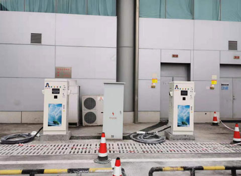 重慶江北機(jī)場停機(jī)坪室外充電站案列(圖2)