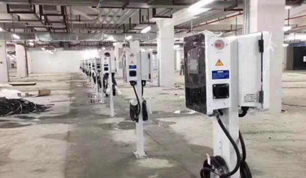 重慶昕暉地產(chǎn)充電站7KW交流充電樁項目案例