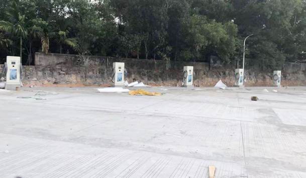 海南省定安縣辰龍客運(yùn)站充電站.jpg