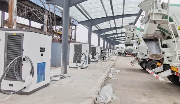 山西臨汾某物流園區(qū)充電站360kW重卡專用充電樁項目